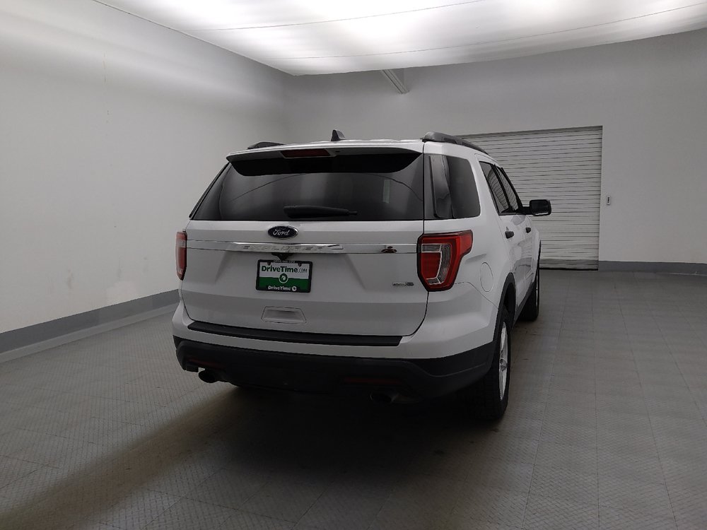Used 2018 Ford Explorer 4WD w/ Class II Trailer Tow Package image 7