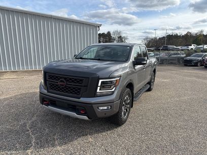 Used 2023 Nissan Titan PRO-4X w/ Pro-4x Convenience Package