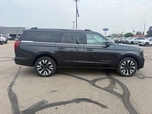 Certified 2025 Ford Expedition Max Platinum w/ Driver's Package AWD/4WD image 12