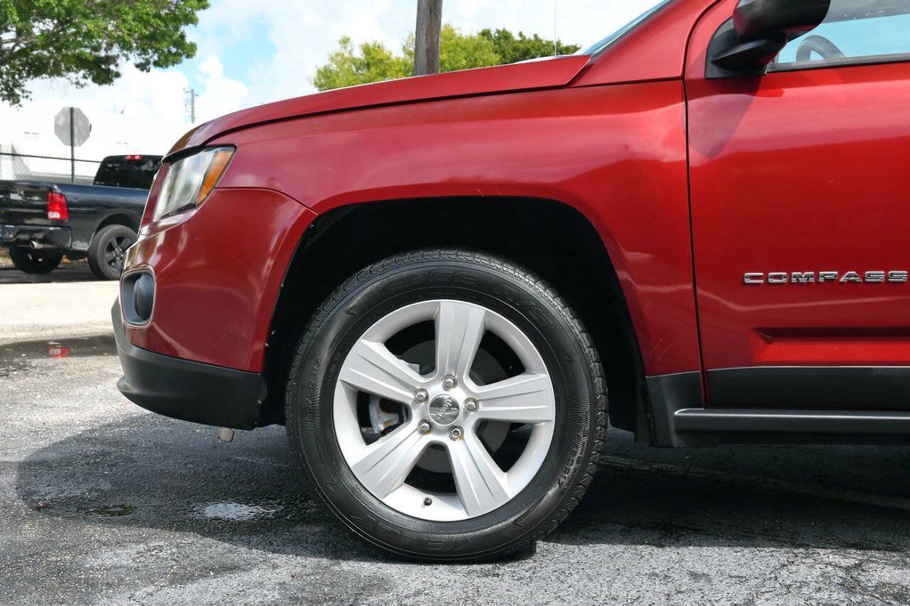 Used 2014 Jeep Compass Sport w/ Power Value Group AWD/4WD image 7