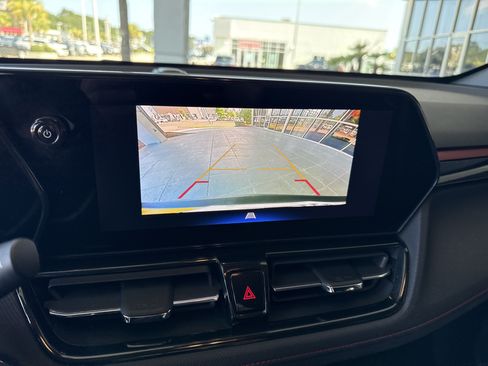 Used 2025 Chevrolet TrailBlazer RS w/ Driver Confidence Package FWD image 23