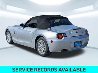 Used 2004 BMW Z4 2.5i video 3