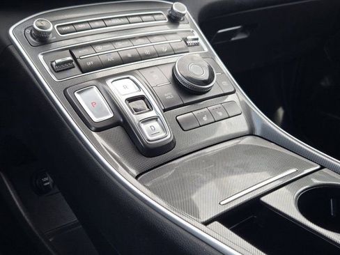 Certified 2023 Hyundai Santa Fe SEL FWD image 19