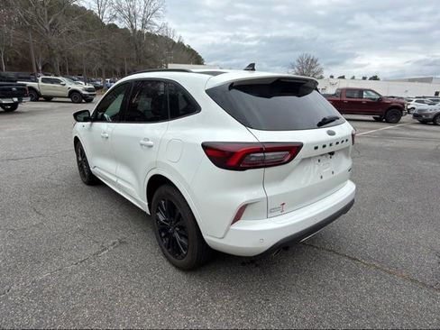 Used 2023 Ford Escape ST-Line Elite image 7