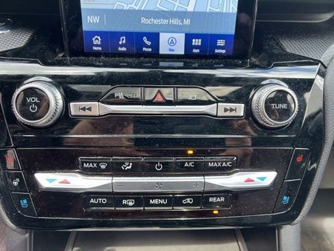 Used 2022 Ford Explorer ST w/ Equipment Group 401A AWD/4WD image 33