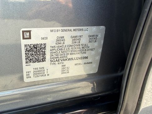 Used 2018 Buick Enclave Essence AWD/4WD image 32