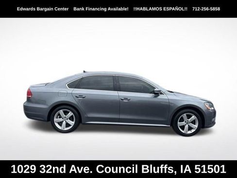Used 2015 Volkswagen Passat 1.8T S FWD image 8