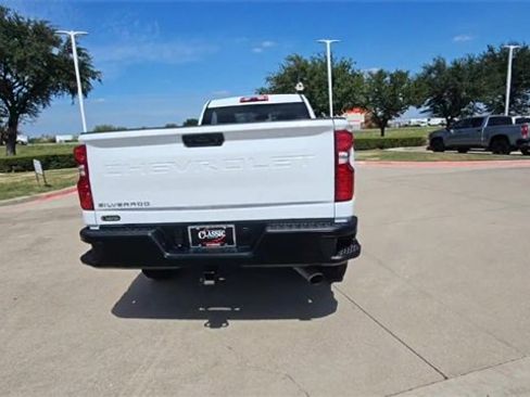 Used 2024 Chevrolet Silverado 2500 W/T w/ WT Convenience Package image 7