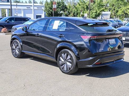 Used 2024 Nissan Ariya AWD image 2