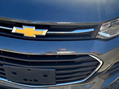 Certified 2020 Chevrolet Trax LS w/ Tint and Cruise Package image 28