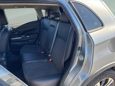 Used 2022 Mitsubishi Outlander Sport SE image 24