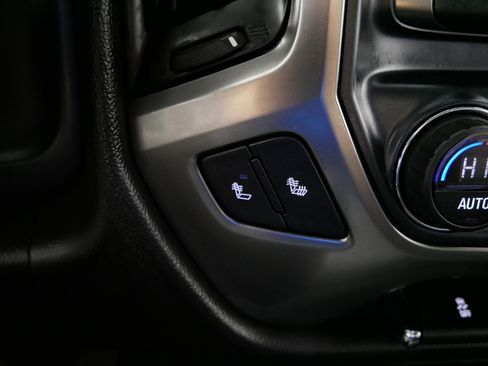 Used 2019 Chevrolet Silverado 1500 LT w/ All Star Edition AWD/4WD image 29