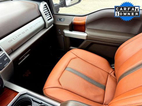 Used 2020 Ford F250 King Ranch w/ King Ranch Ultimate Package AWD/4WD image 31