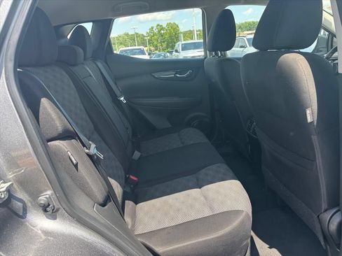 Used 2022 Nissan Rogue Sport SV FWD image 13