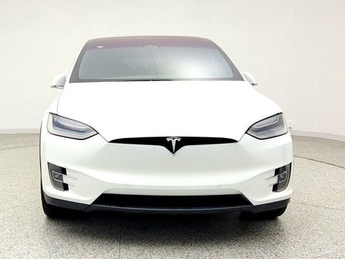 Used 2020 Tesla Model X Performance image 2