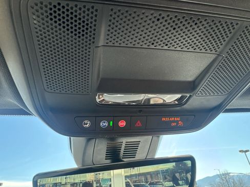 New 2026 Chevrolet Equinox ACTIV w/ Convenience Package III image 32