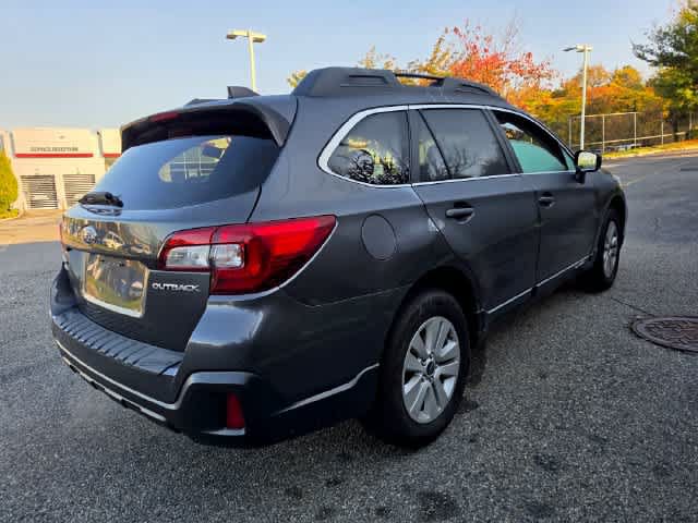 Used 2019 Subaru Outback 2.5i Premium AWD/4WD image 4