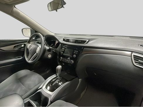 Used 2015 Nissan Rogue AWD image 15
