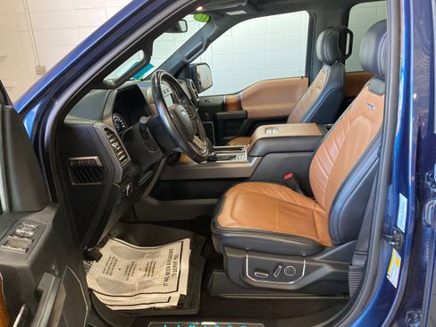 Used 2017 Ford F150 Limited w/ Trailer Tow Package image 24