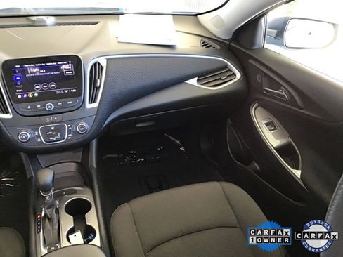 Used 2023 Chevrolet Malibu LS image 37
