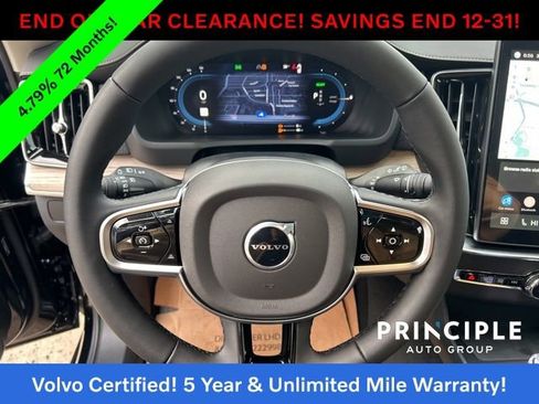 Certified 2025 Volvo XC90 T8 Core image 25