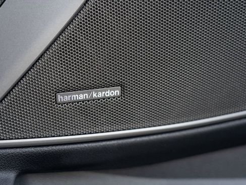 Used 2023 BMW M3 Competition image 21