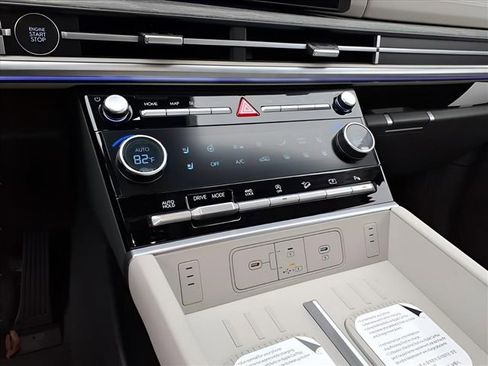 New 2026 Hyundai Santa Fe Calligraphy image 18