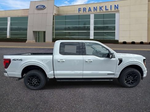 New 2026 Ford F150 XLT w/ Equipment Group 302A MID AWD/4WD image 8