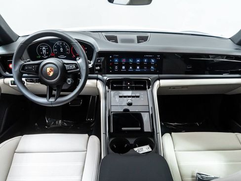 New 2026 Porsche Panamera 4 AWD/4WD image 19