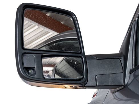 Used 2024 RAM 2500 Big Horn w/ Sport Appearance Package image 35