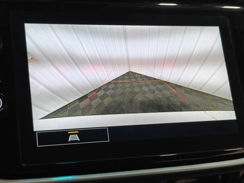 Used 2023 Chevrolet Bolt LT w/ Driver Confidence Package FWD image 7