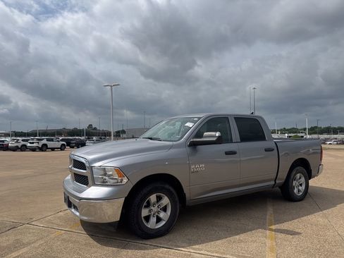 Used 2023 RAM 1500 Classic SLT w/ Trailer & Traction Group image 8