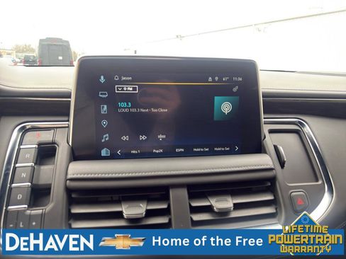 Used 2022 Chevrolet Suburban LT w/ Luxury Package AWD/4WD image 13