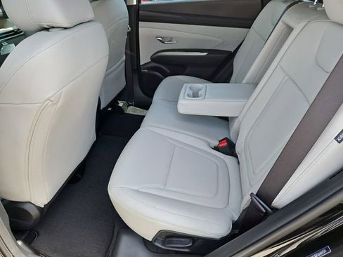 Used 2025 Hyundai Tucson SEL FWD image 15
