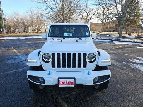 Used 2021 Jeep Wrangler Unlimited Sahara image 9