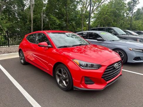 Used 2019 Hyundai Veloster 2.0 FWD image 3