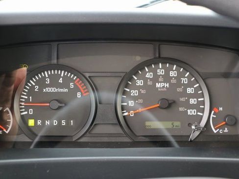 New 2025 Chevrolet Low Cab Forward image 4