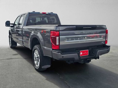 Used 2022 Ford F350 Platinum AWD/4WD image 5