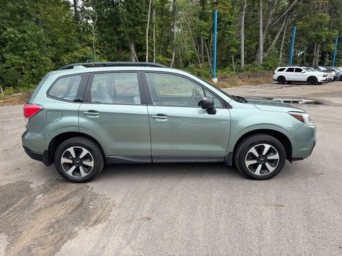 Used 2017 Subaru Forester 2.5i w/ Protection Package #1 AWD/4WD image 8