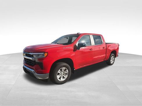 Used 2023 Chevrolet Silverado 1500 LT AWD/4WD image 4