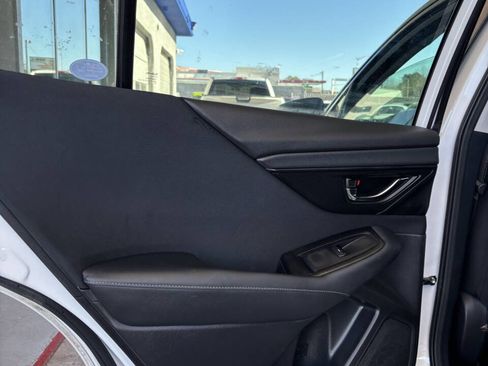 Used 2023 Subaru Outback Premium image 21