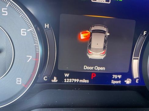 Used 2020 Acura RDX w/ Technology Package AWD/4WD image 11
