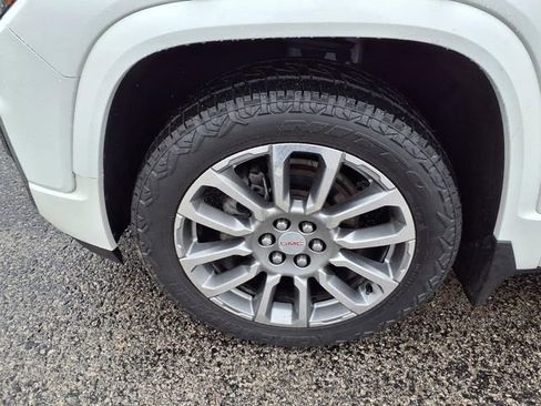 Used 2022 GMC Acadia Denali w/ Denali Technology Package AWD/4WD image 49