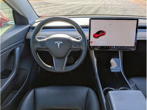 Used 2020 Tesla Model 3 Long Range image 24