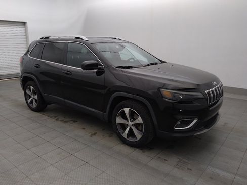 Used 2020 Jeep Cherokee Limited FWD image 11