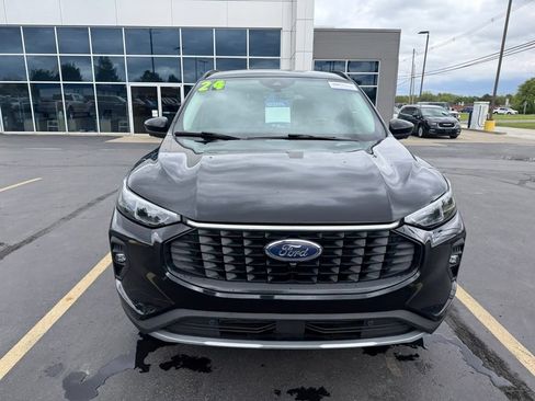 Certified 2024 Ford Escape Platinum AWD/4WD image 7