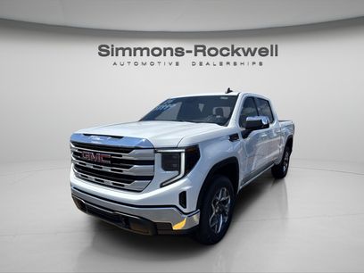 New 2026 GMC Sierra 1500 SLE w/ Preferred Package