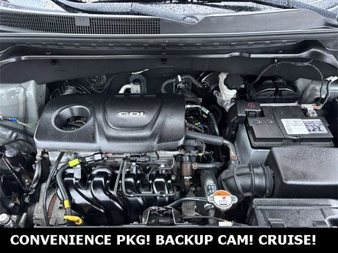 Used 2017 Kia Soul Base w/ Convenience Package image 29