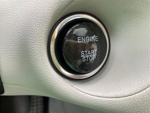 Used 2015 Mercedes-Benz CLS 400 4MATIC w/ Premium 2 Package image 40