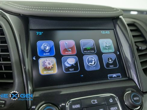 Used 2019 Chevrolet Impala LT w/ Sunroof and Spoiler Package FWD image 18
